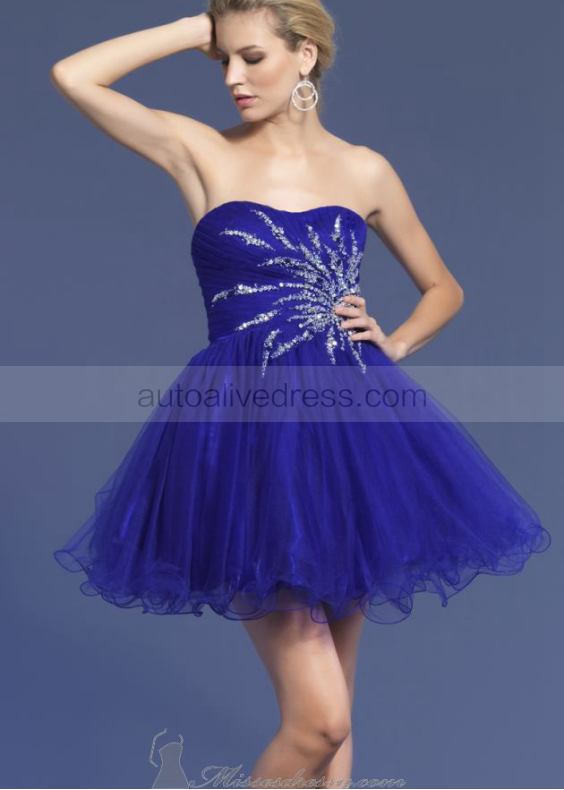 Royal Blue Tulle Beaded Semi-sweetheart Neckline Knee Length Prom Dress 